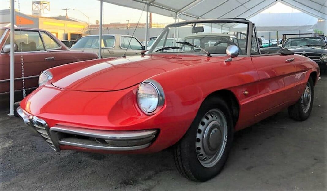 Pick of the Day: Shapely, sporty 1967 Alfa Romeo Duetto Spider