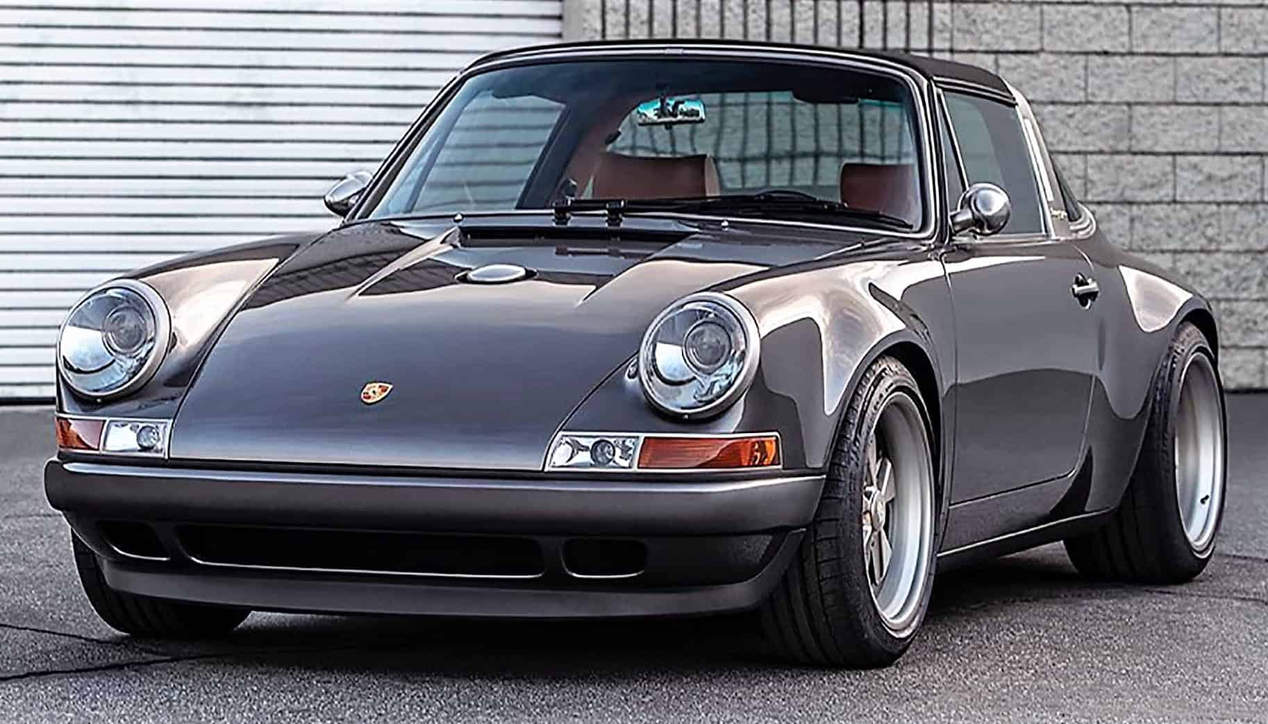 1991 Porsche 911 crafted by Singer visits Jay Leno's garage