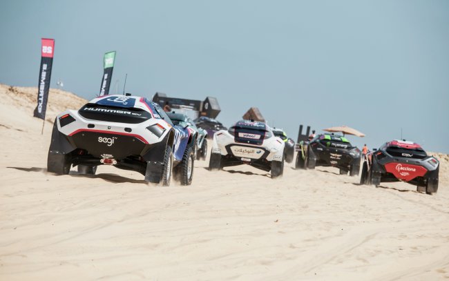 Exterro Car Racing Extreme E off-road racing series tackles plastic pollution