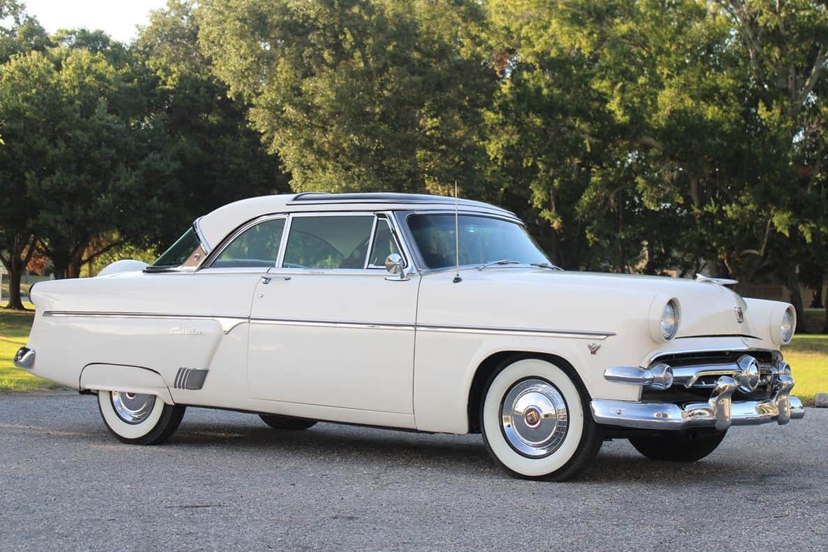 Pick of the Day: 1954 Ford Crestline Skyliner with rare acrylic sunroof