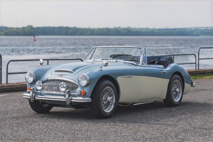 Pick of the Day: 1966 Austin Healey 3000 Mark III, a British roadster icon