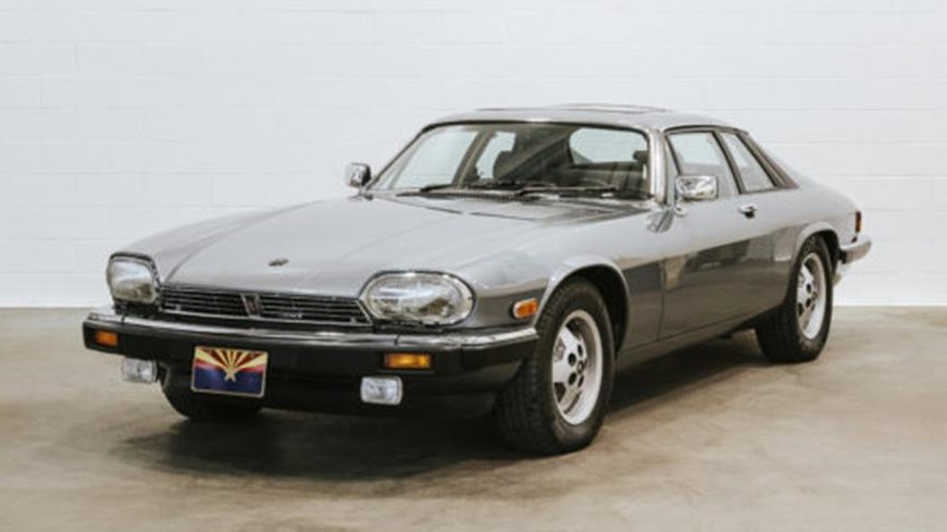 【あす楽対応】 Pick of the Day: 1987 Jaguar XJS | ClassicCars.com Journal ミュージシャン