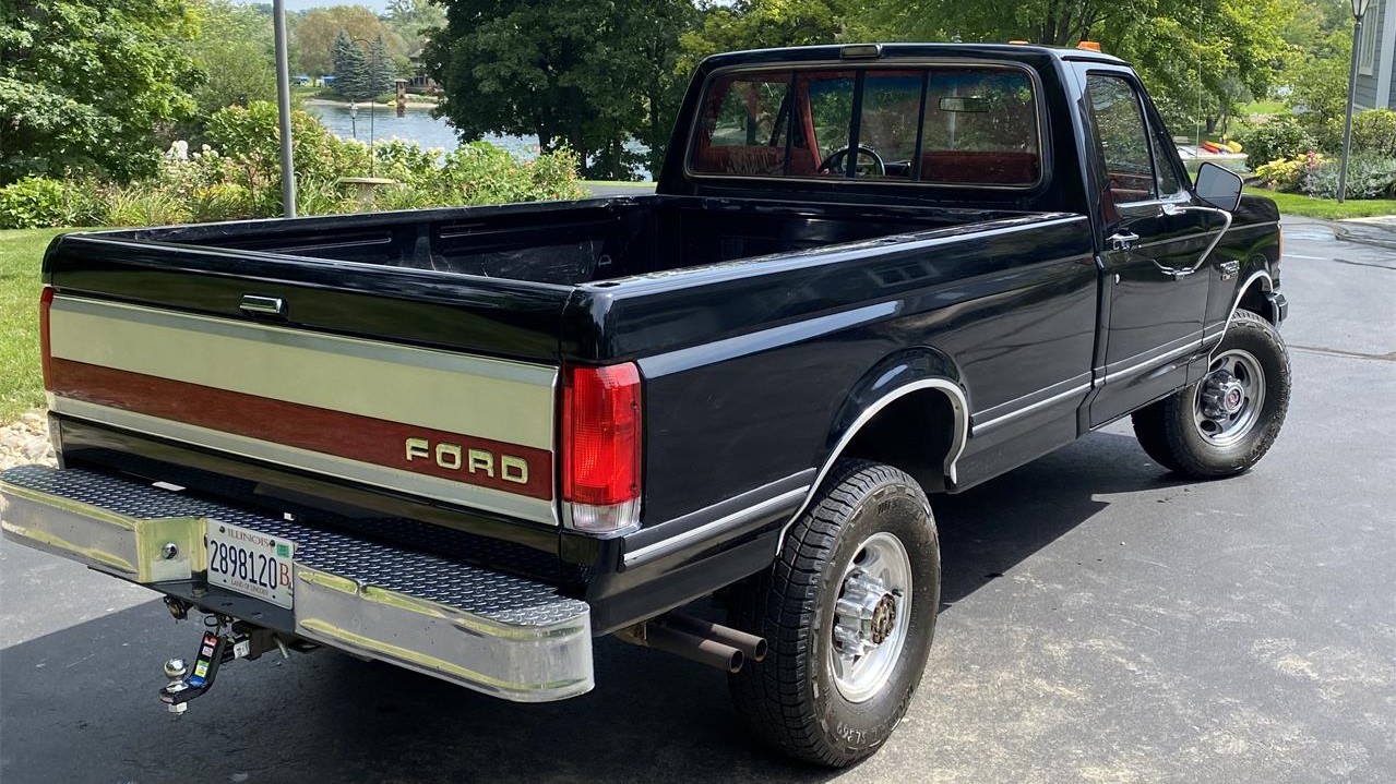 Pick of the Day: 1989 Ford F-250 Lariat | ClassicCars.com Journal