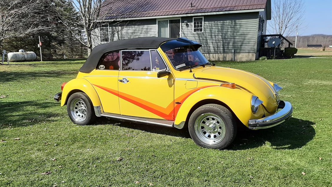 Pick of the Day: 1976 Volkswagen Super Beetle | ClassicCars.com Journal