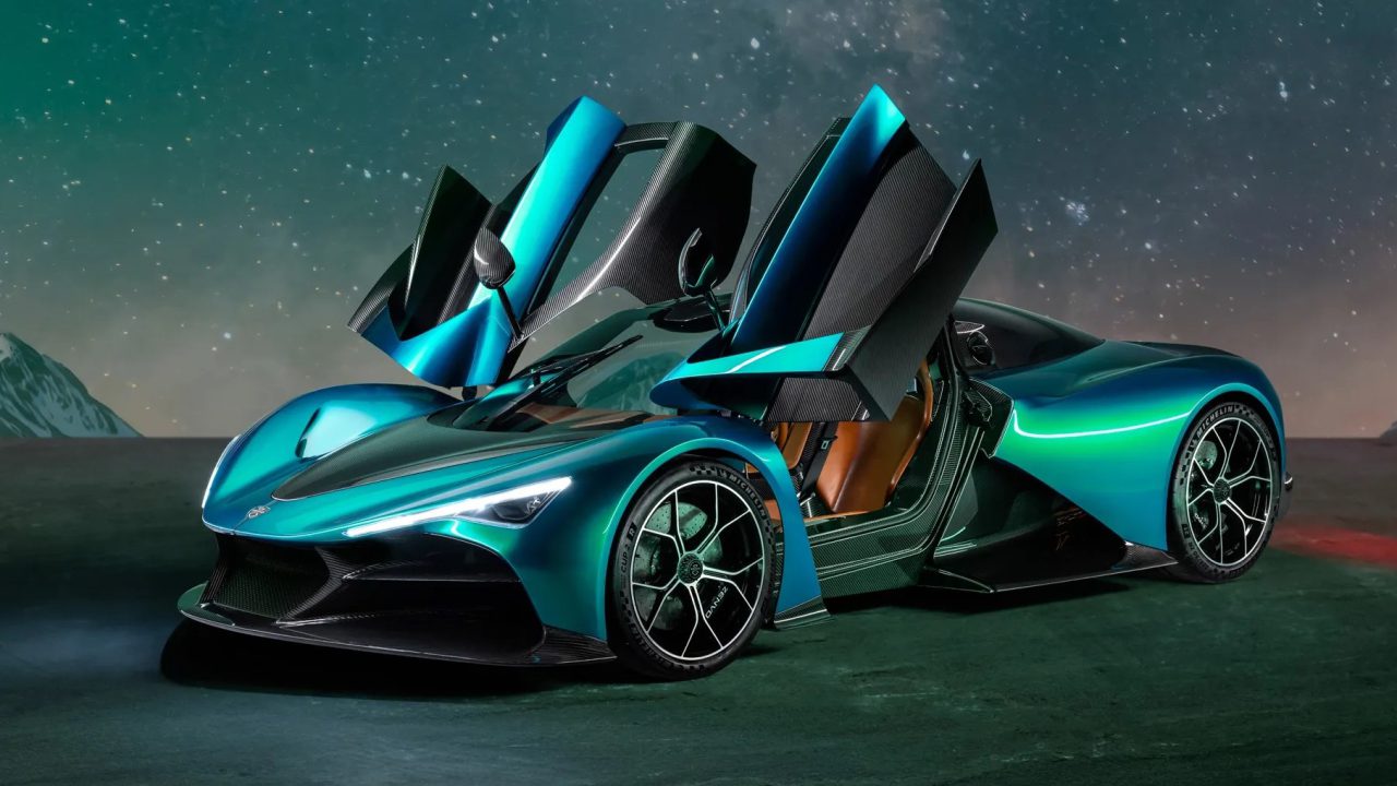 邦楽 AZZ ELECTRIC BODY AURA No.1 Zenvo Aurora revealed with V12 hybrid powertrain, 1,850 hp | The