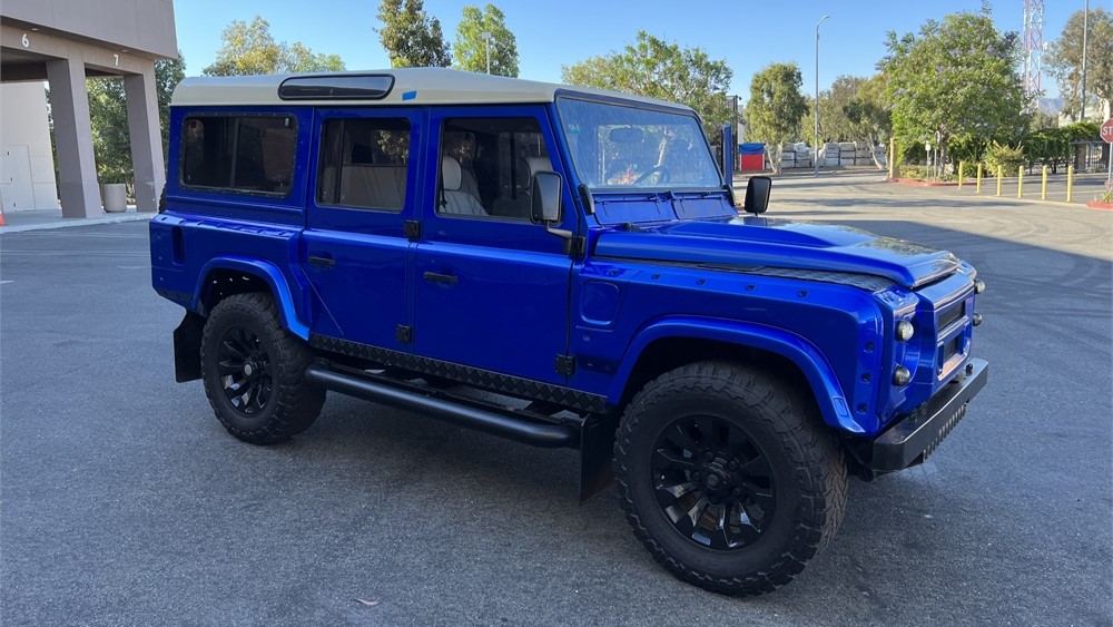 AutoHunter Spotlight: 1988 Land Rover Defender 110