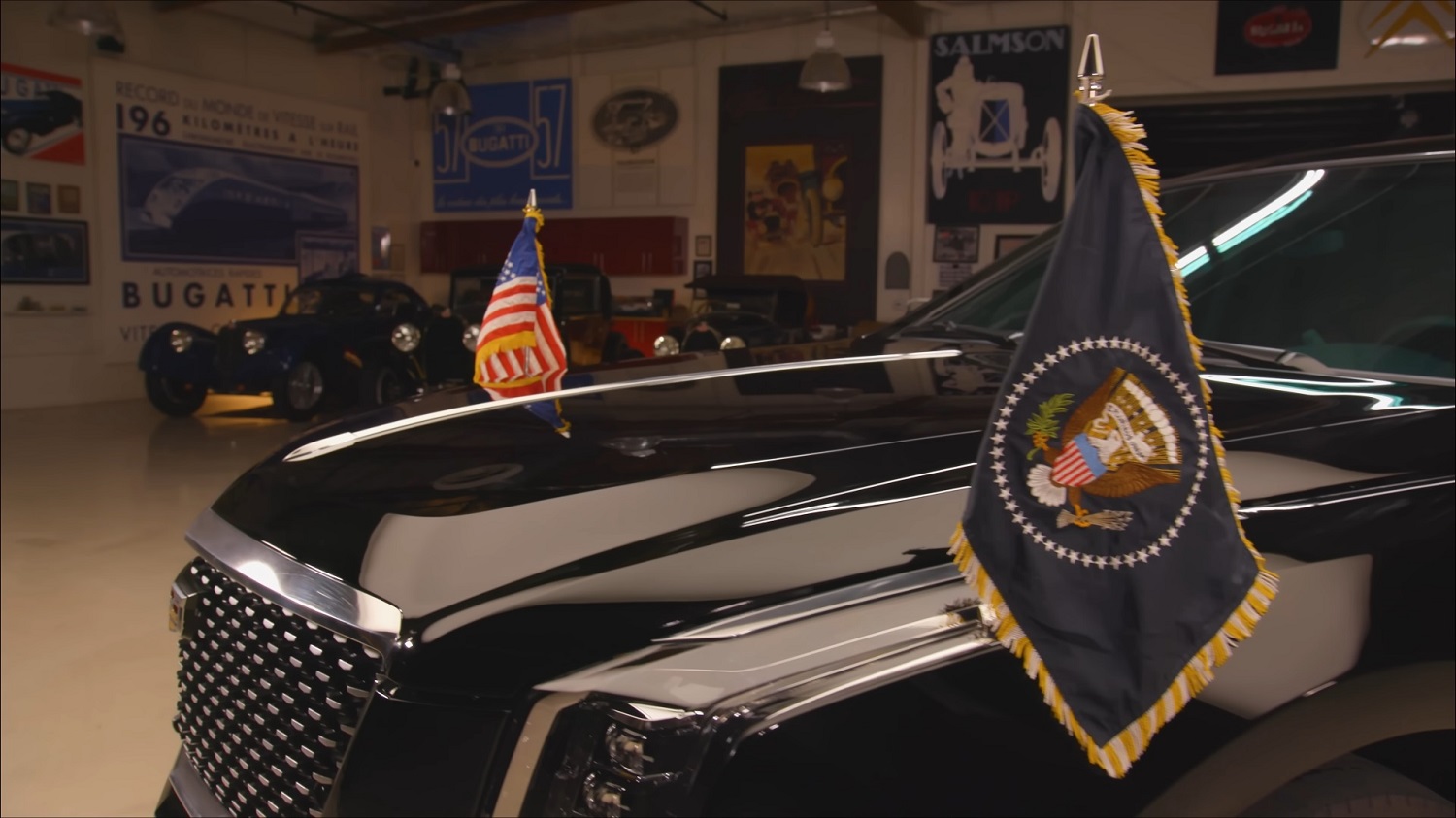 Jay Leno Gets a Highly Secure Look at the Presidential Limousine