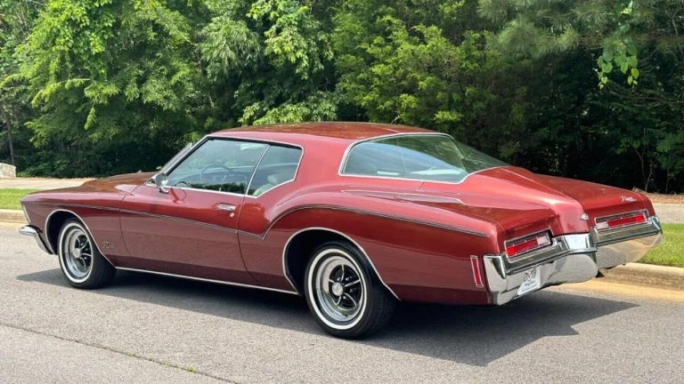 1972-Buick-Riviera-5-768x432.webp