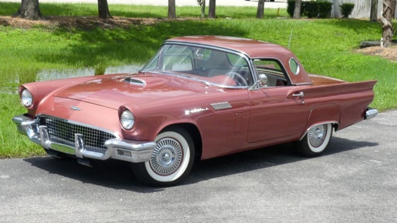 AutoHunter Spotlight: 1957 Ford Thunderbird