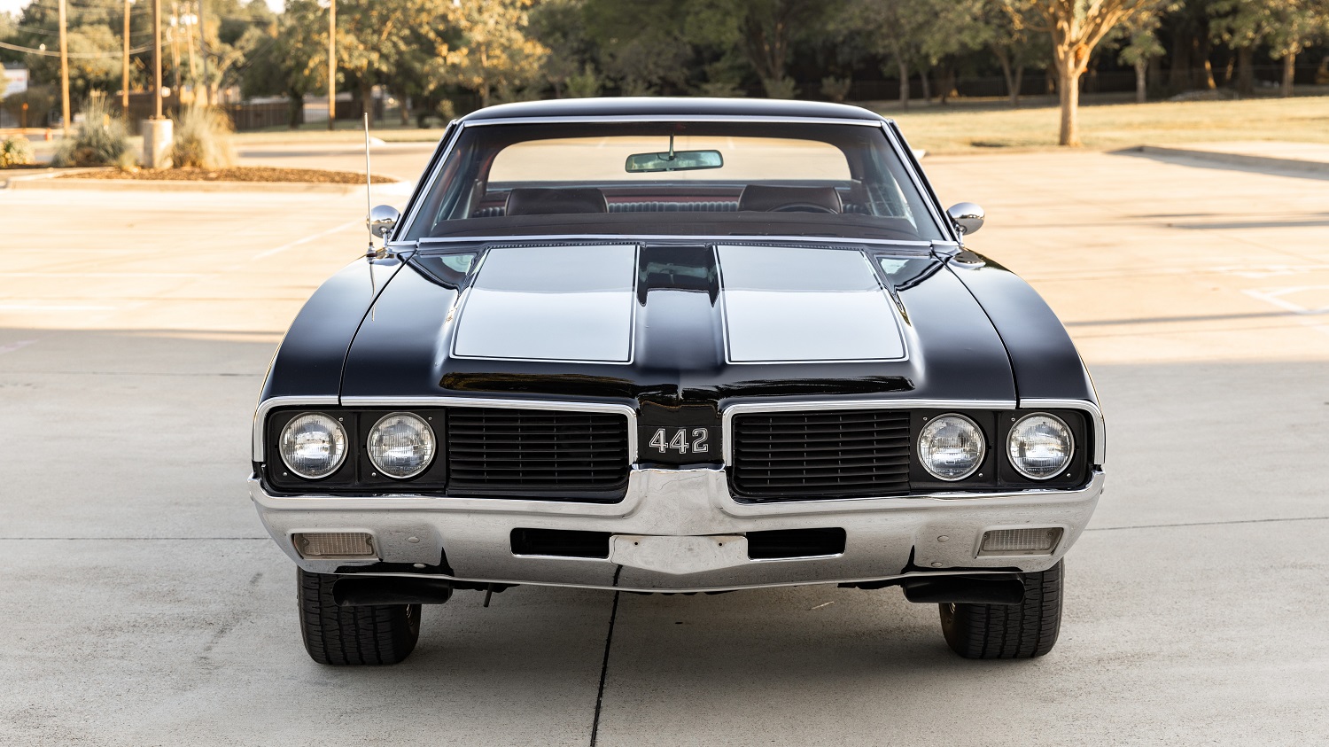 AutoHunter Spotlight: 1969 Oldsmobile 4-4-2 W-30