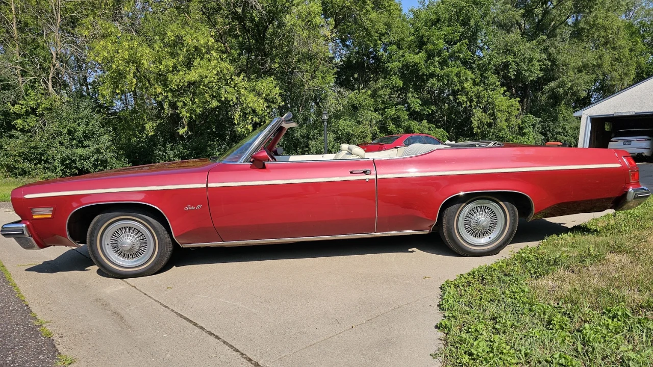 AutoHunter Spotlight: 1974 Oldsmobile Delta 88 Royale Convertible