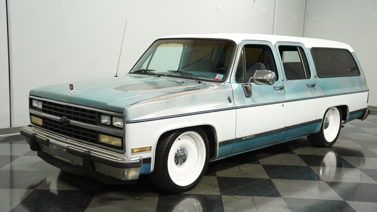 Pick of the Day: 1991 Chevrolet Suburban R1500 Silverado