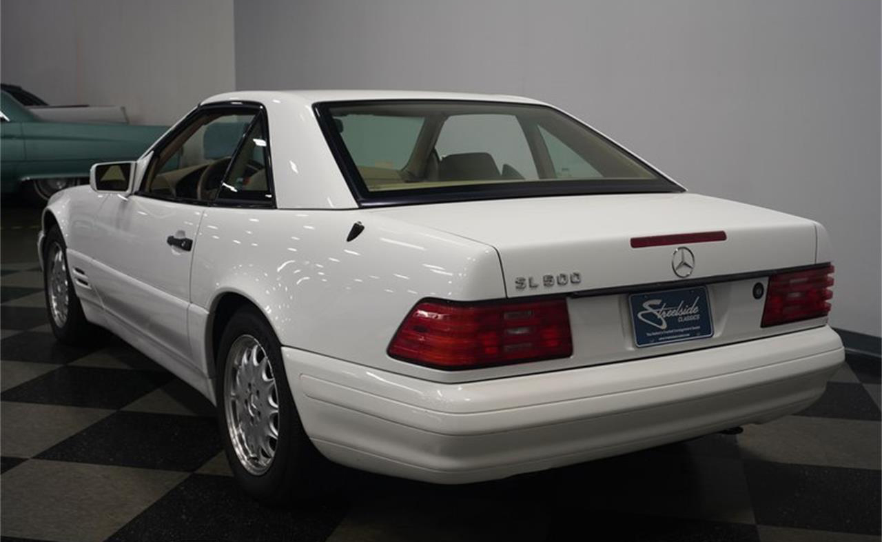 Pick of the Day: 1998 Mercedes-Benz SL500