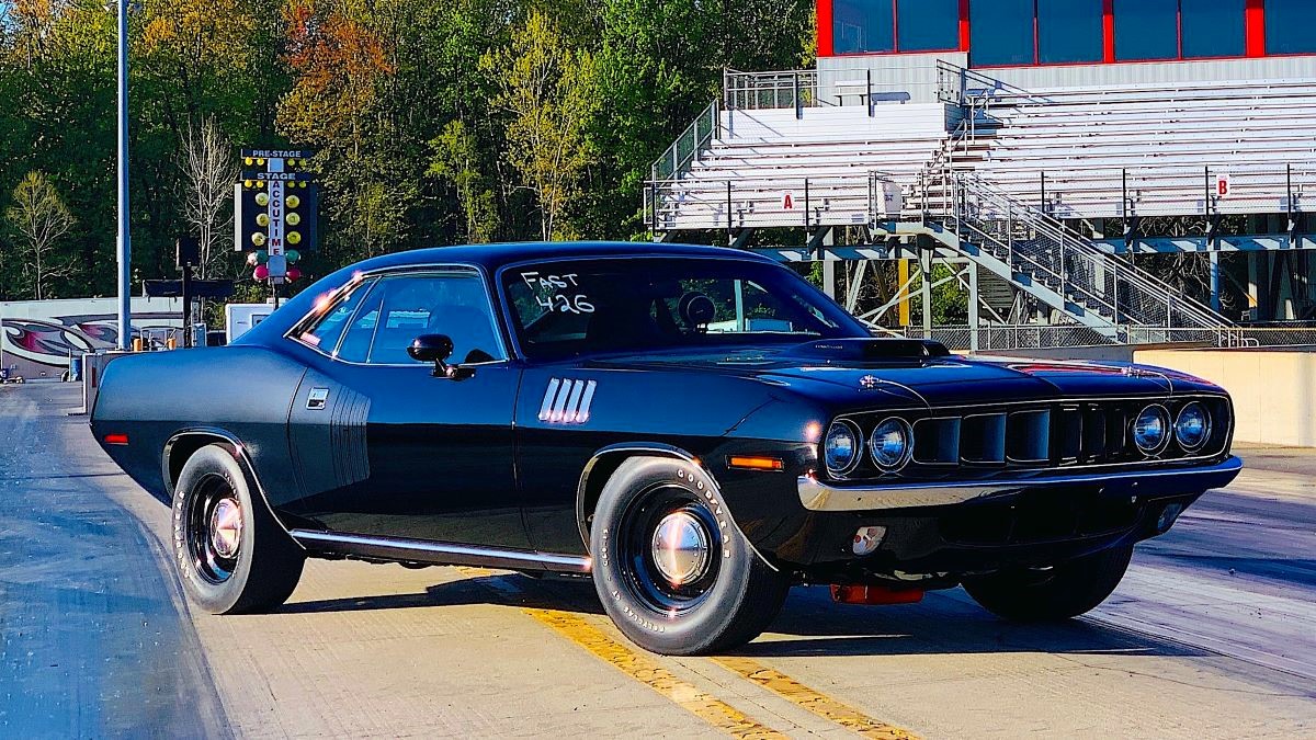 Tour of Hemi Heaven | ClassicCars.com Journal