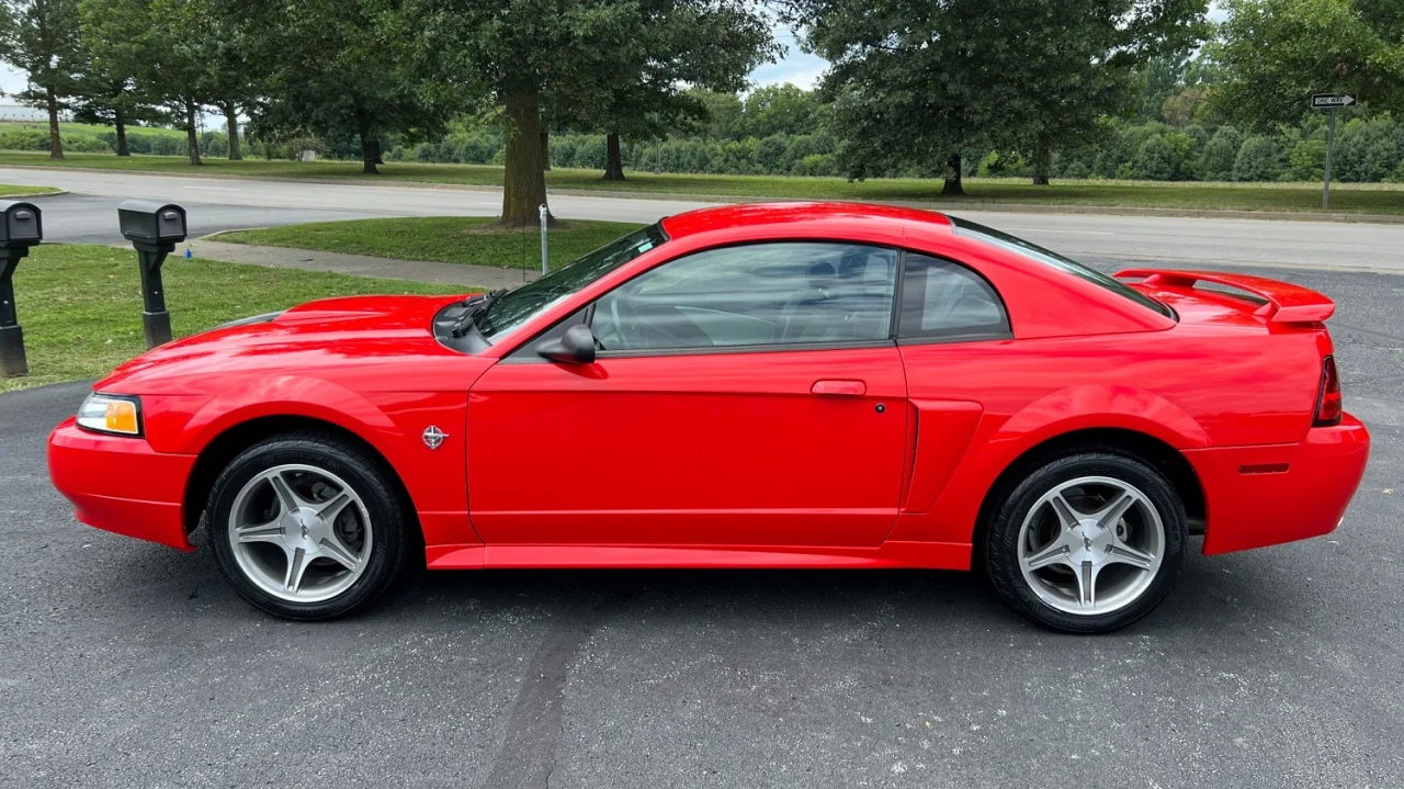 AutoHunter Spotlight: 1999 Ford Mustang GT