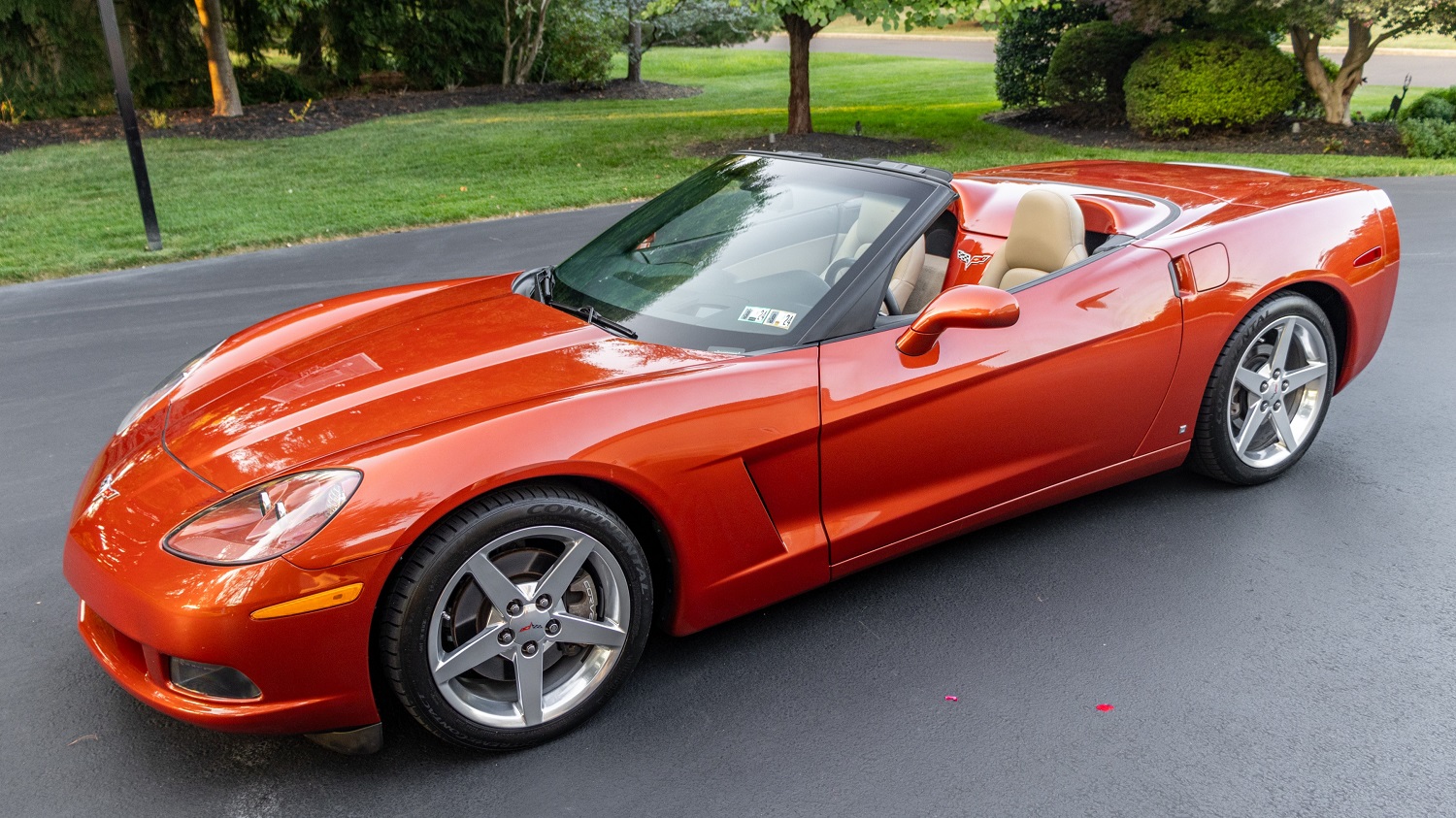 The drop-top Z06: 2013 Chevrolet Corvette 427 Convertible Buyer's Guide |  The Online Automotive Marketplace | Hemmings, The World's Largest Collector  Car Marketplace, image size:1500x843