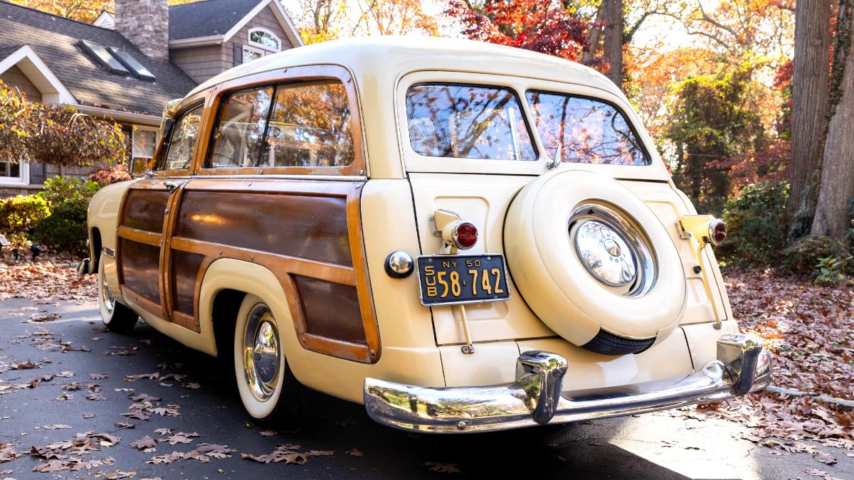 AutoHunter Spotlight: 1950 Ford Country Squire