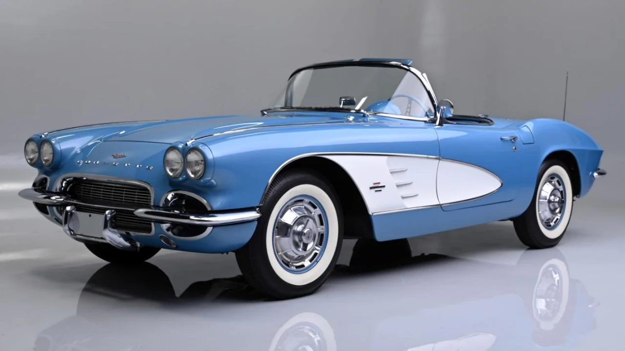 AutoHunter Spotlight: 1961 Chevrolet Corvette