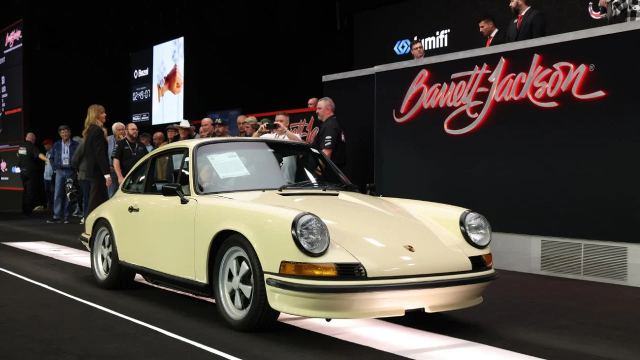 Top 10 Sunday Sales at the Barrett-Jackson 2025 Scottsdale Auction