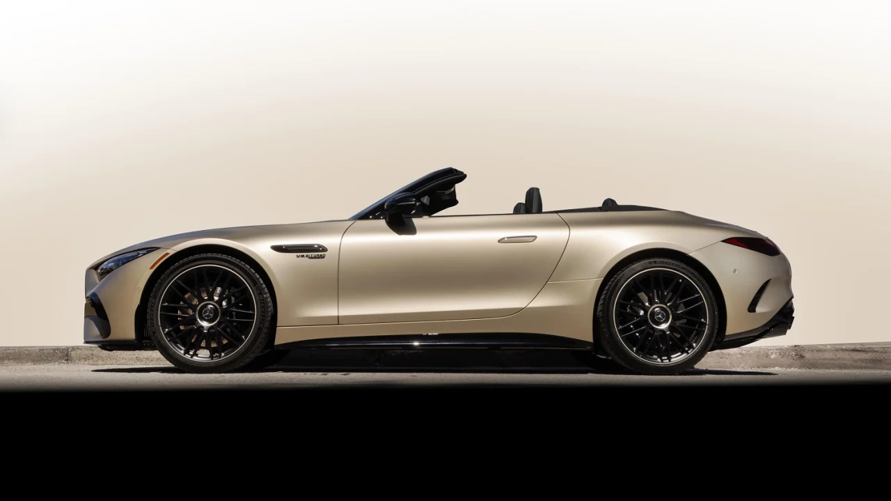 2025_MercedesBenz_SL63_GoldenC