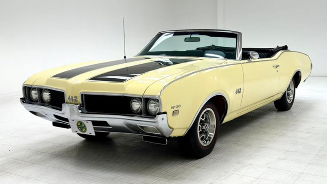 Pick of the Day: 1969 Oldsmobile 4-4-2 W30