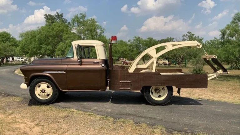 Pick of the Day: 1955 Chevrolet 3800 Tow Truck