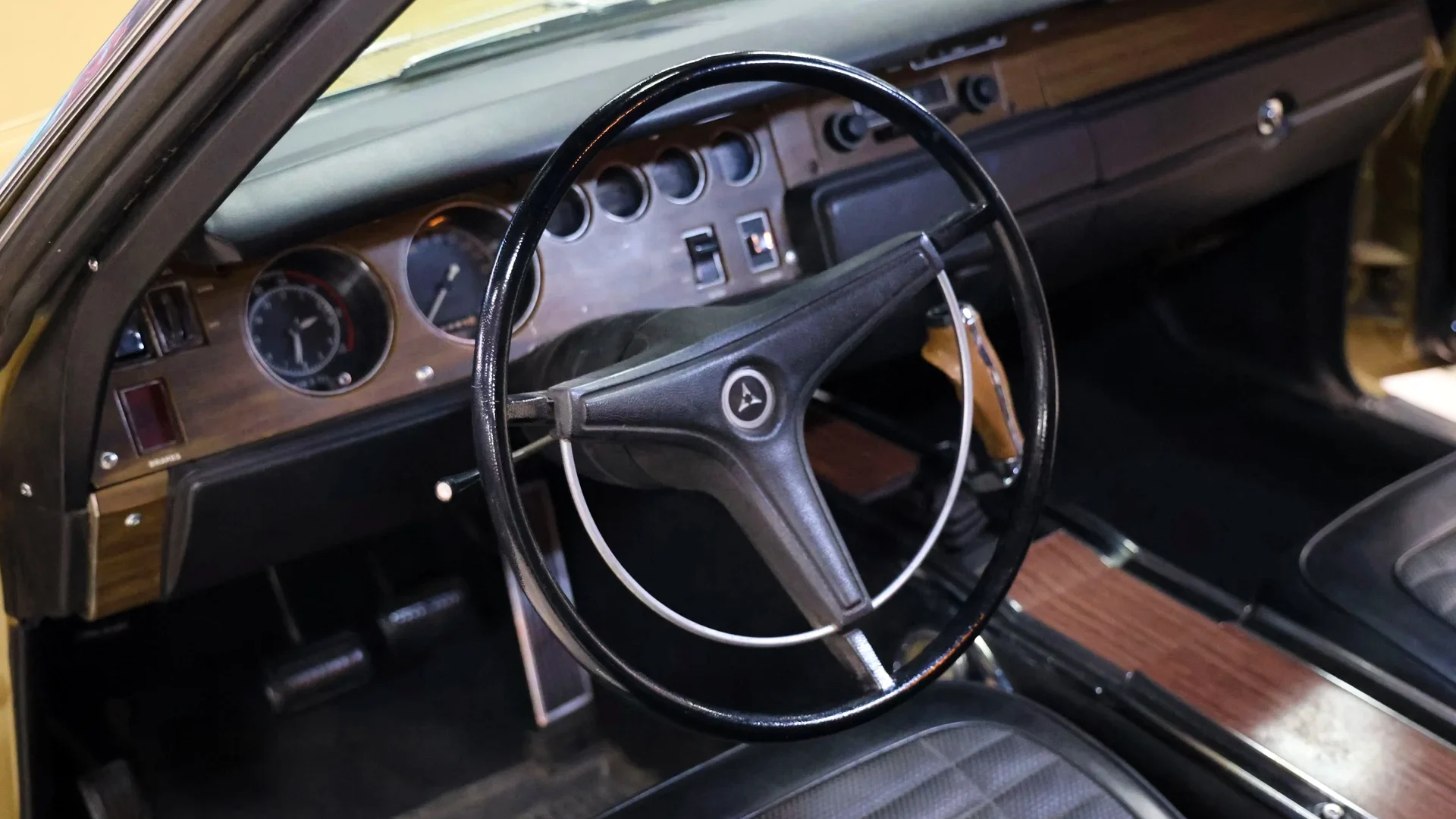 1970 Dodge Charger R/T on AutoHunter