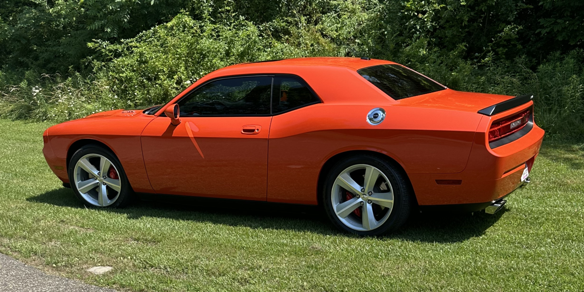 AutoHunter Spotlight: 2009 Dodge Challenger SRT8
