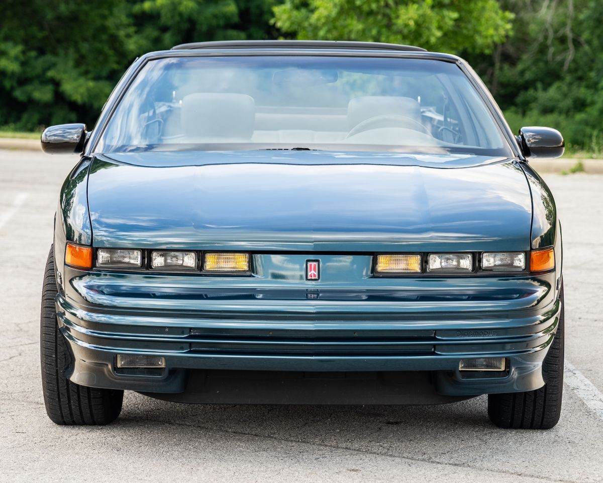 1995 Oldsmobile Cutlass Supreme Convertible available on AutoHunter.com