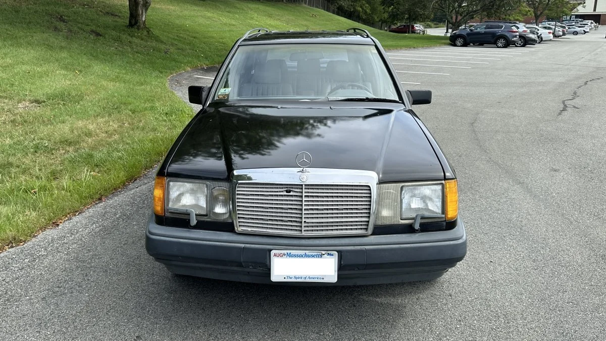 AutoHunter Spotlight: 1989 Mercedes-Benz 300TE Wagon
