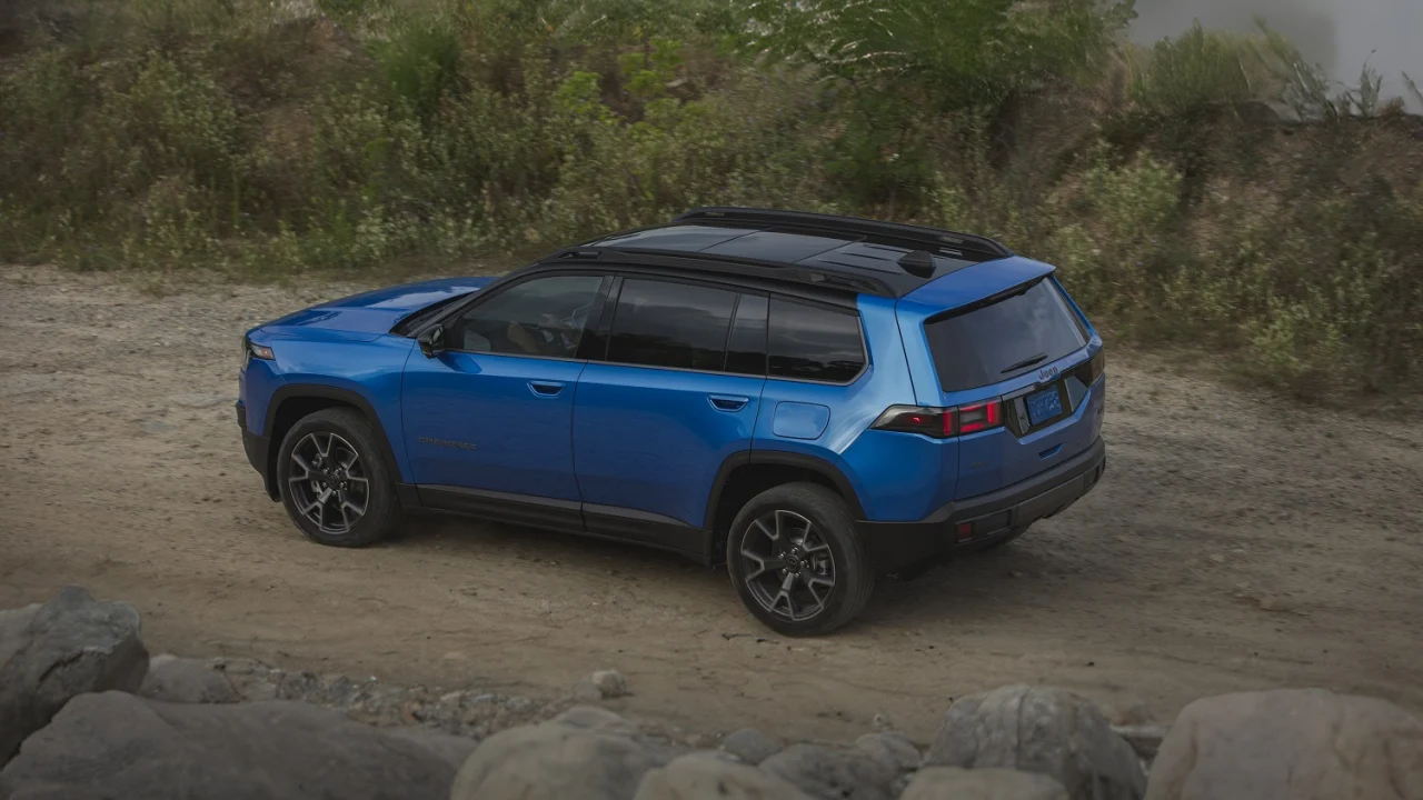 All-New 2026 Jeep Cherokee Gets the Brand’s First Hybrid Engine