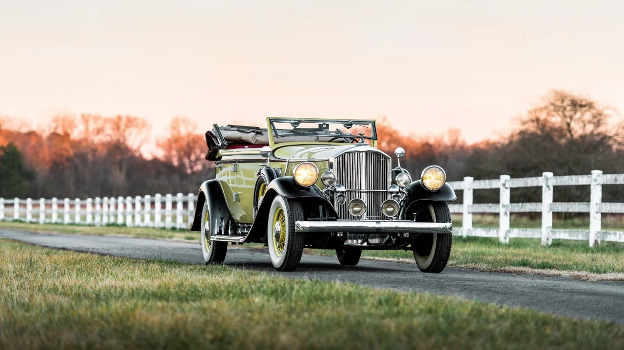 1932 Pierce-Arrow Eight Model 54 Convertible Sedan 