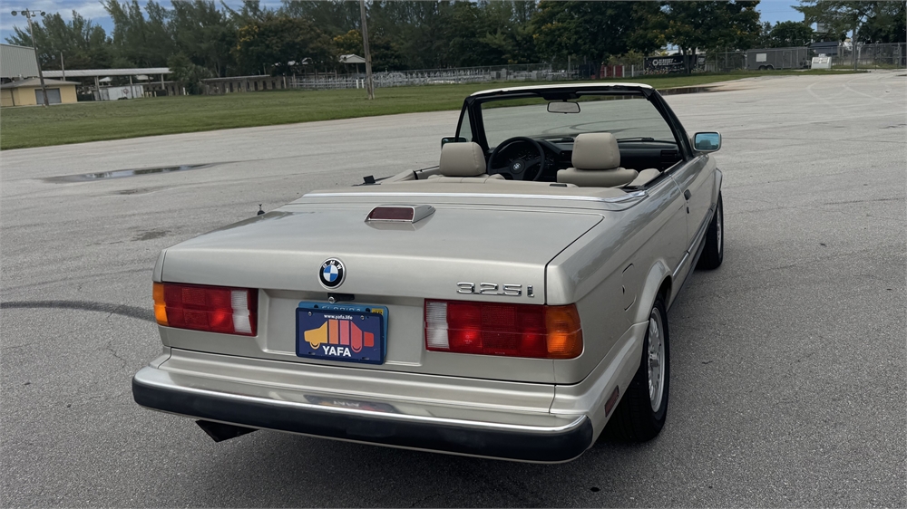 AutoHunter Spotlight: 1987 BMW 325i Convertible