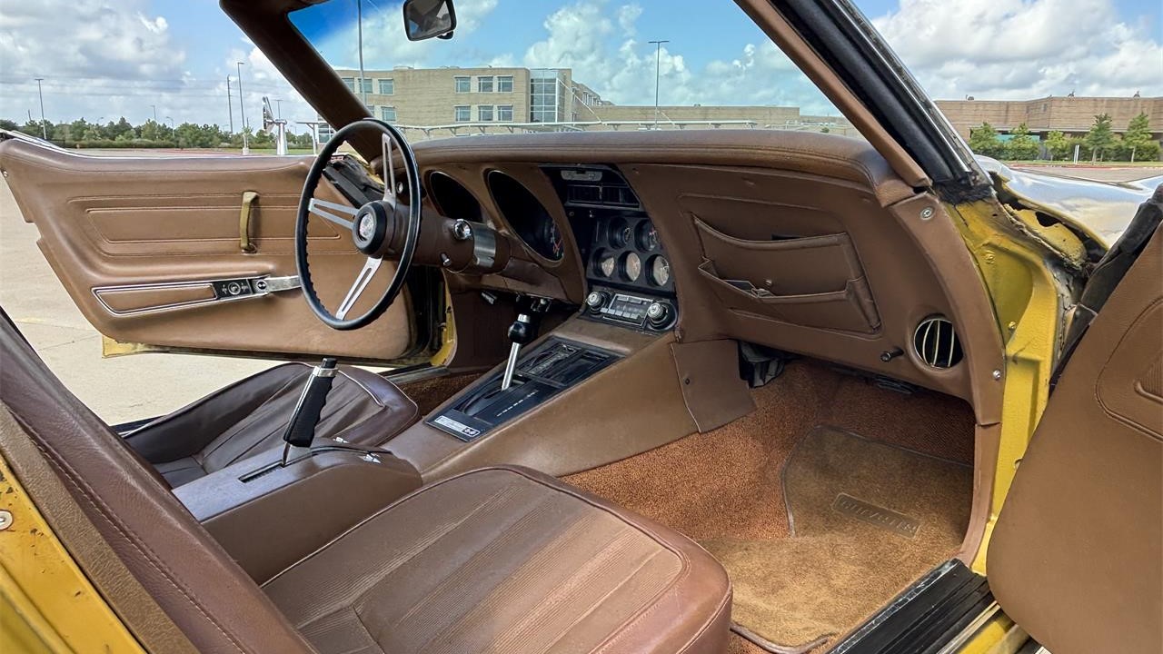 Pick of the Day: 1972 Chevrolet Corvette Stingray