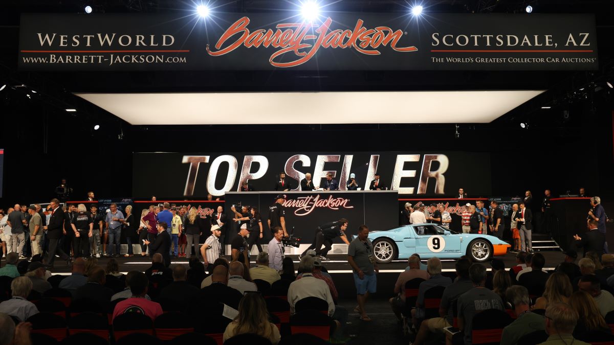 Barrett-Jackson schließt Herbstauktion in Scottsdale ab und erzielt ...
