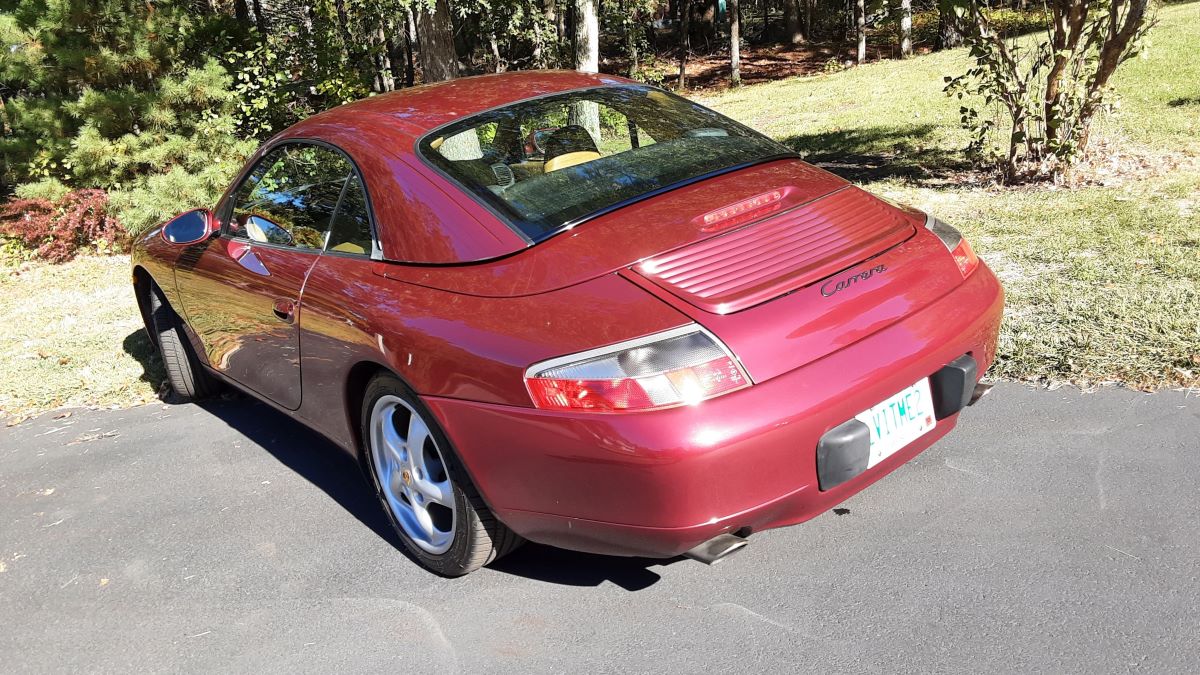 AutoHunter Spotlight: 1999 Porsche 911 Carrera Cabriolet