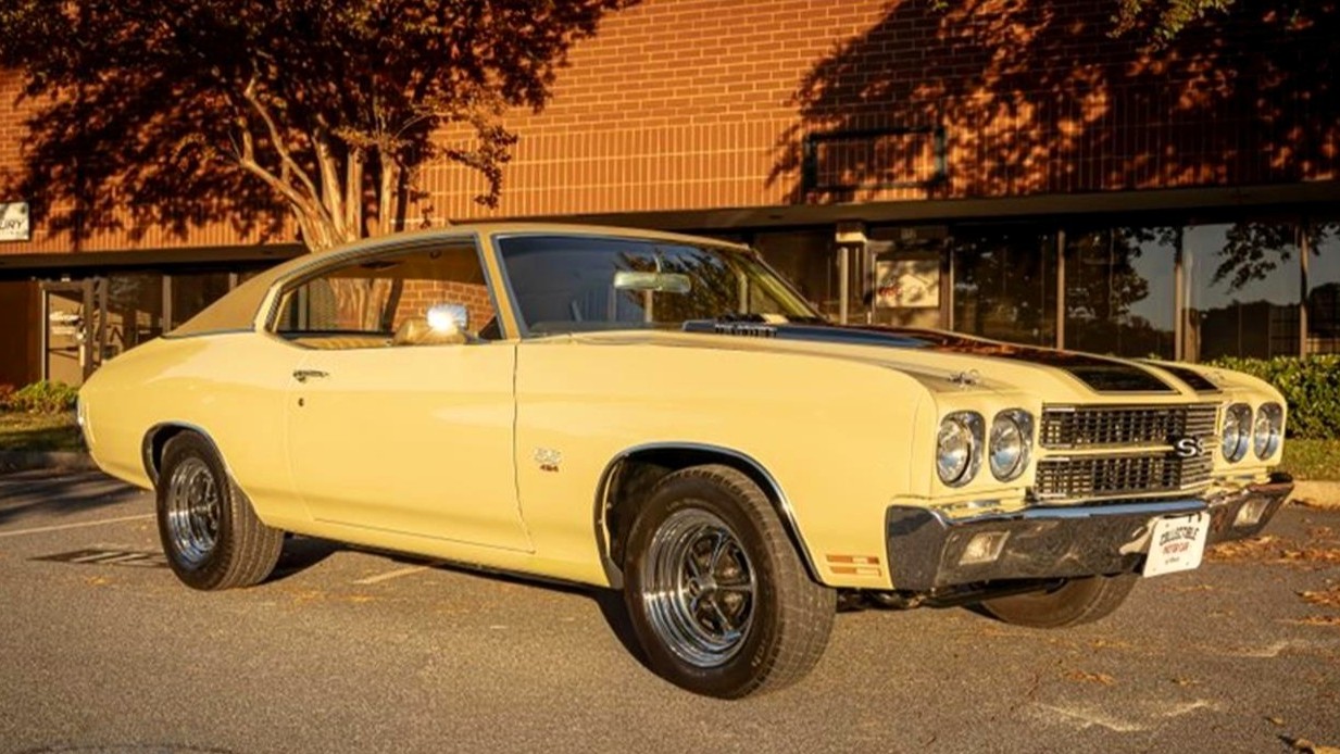 Pick of the Day: 1970 Chevrolet Chevelle SS 454 LS6 | ClassicCars.com  Journal, image size:1233x694