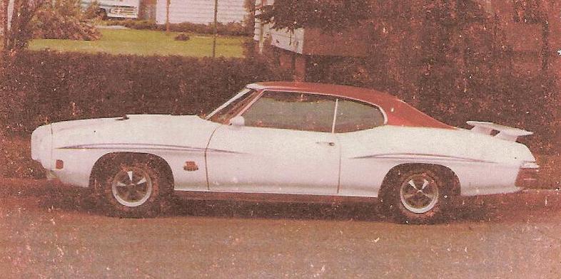 Another Take on Two-Tone Cars