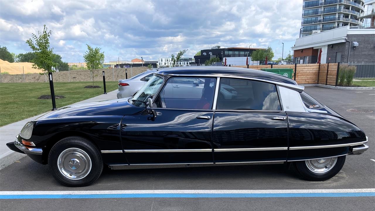 Pick of the Day: 1971 Citroen DS 21 Pallas