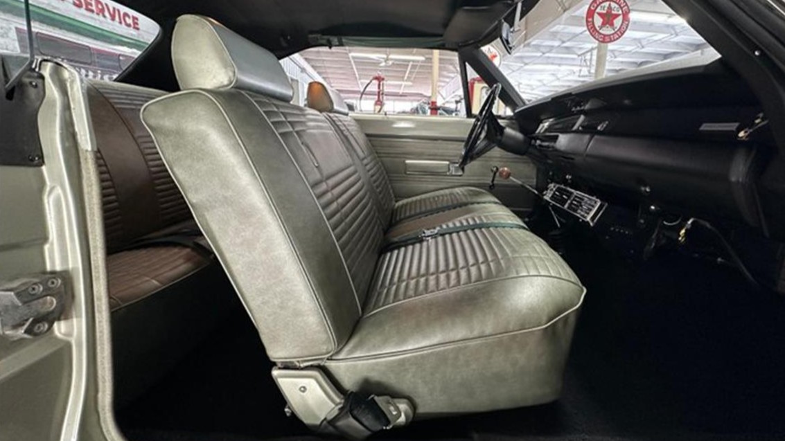 Pick of the Day: 1969 Plymouth Road Runner