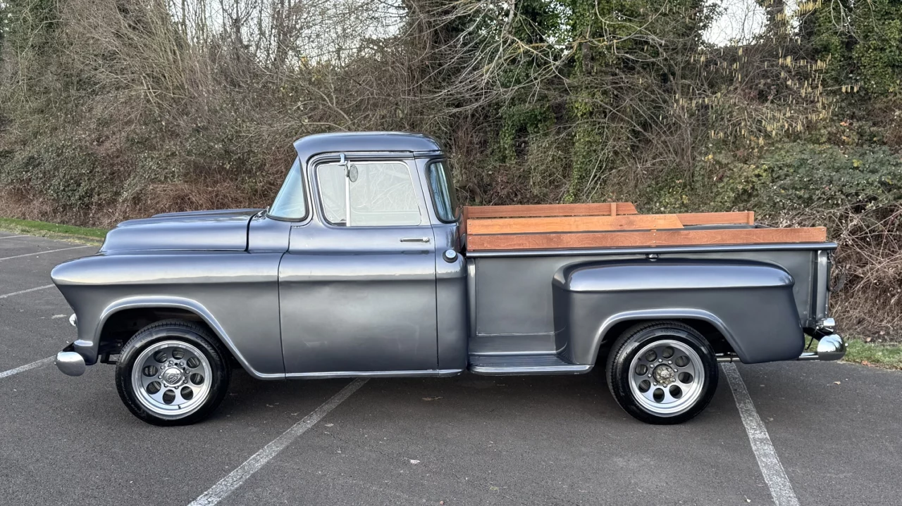 AutoHunter Spotlight: 1957 Chevrolet 3600 Big-Window Pickup