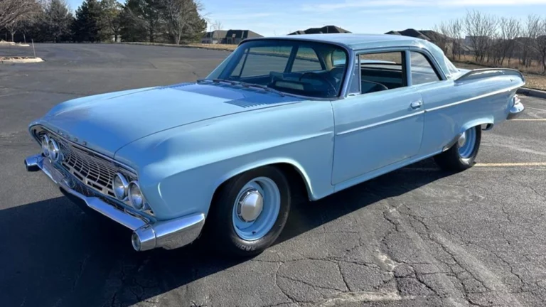 1961-dodge-dart-pioneer-front-