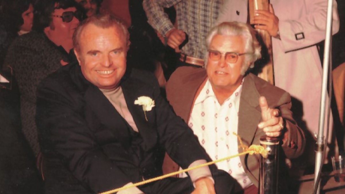 Russ Jackson und Tom Barrett werden in die Automotive Hall of Fame ...