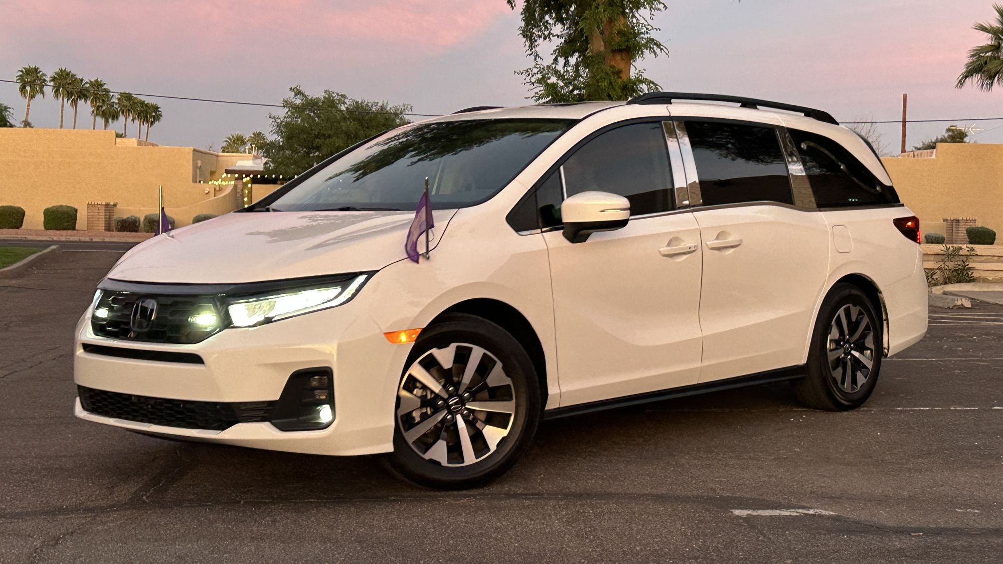 Bet You Haven’t Seen a Honda Odyssey Hearse Bet You Haven’t Seen a Honda Odyssey Hearse