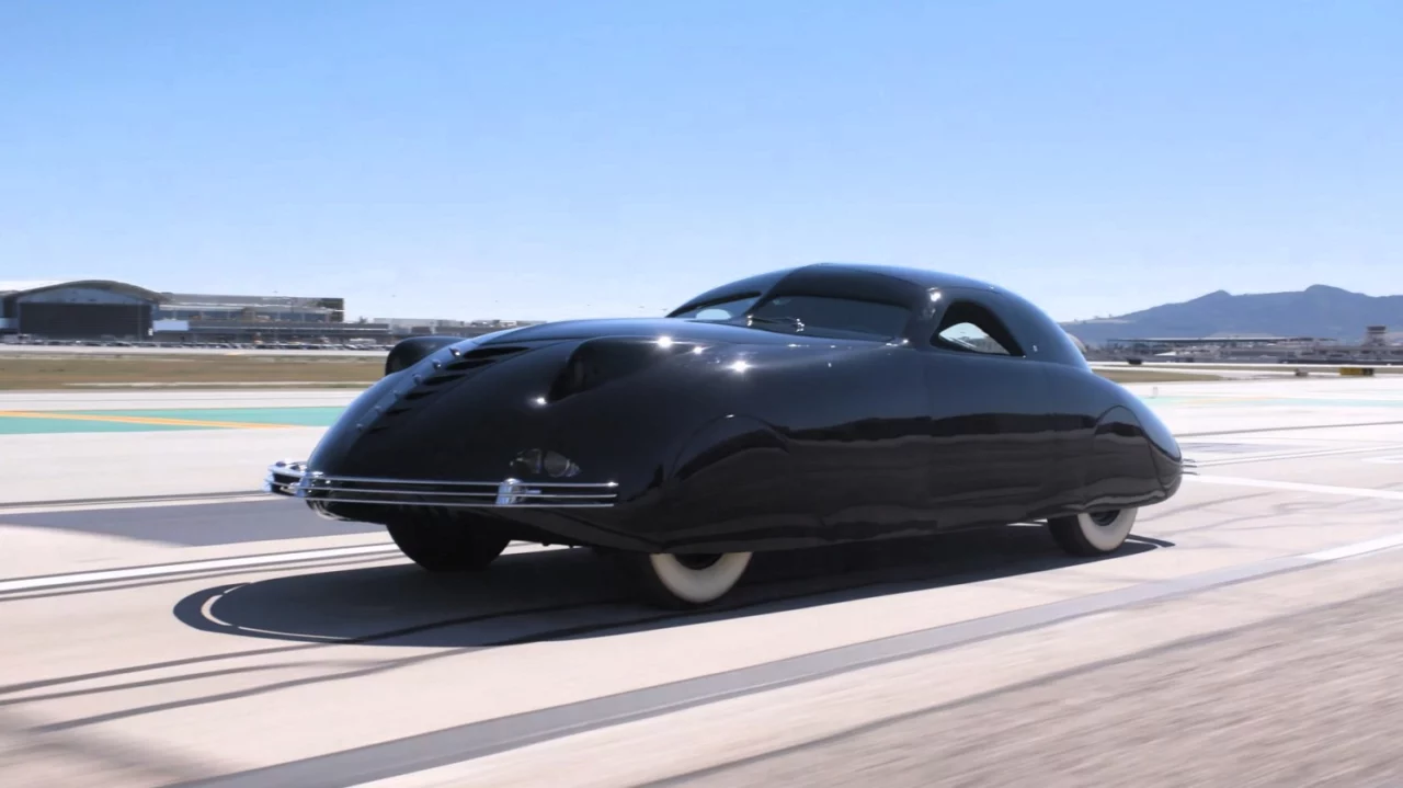 Spirited Away: Jay Leno Drives the 1938 Phantom Corsair