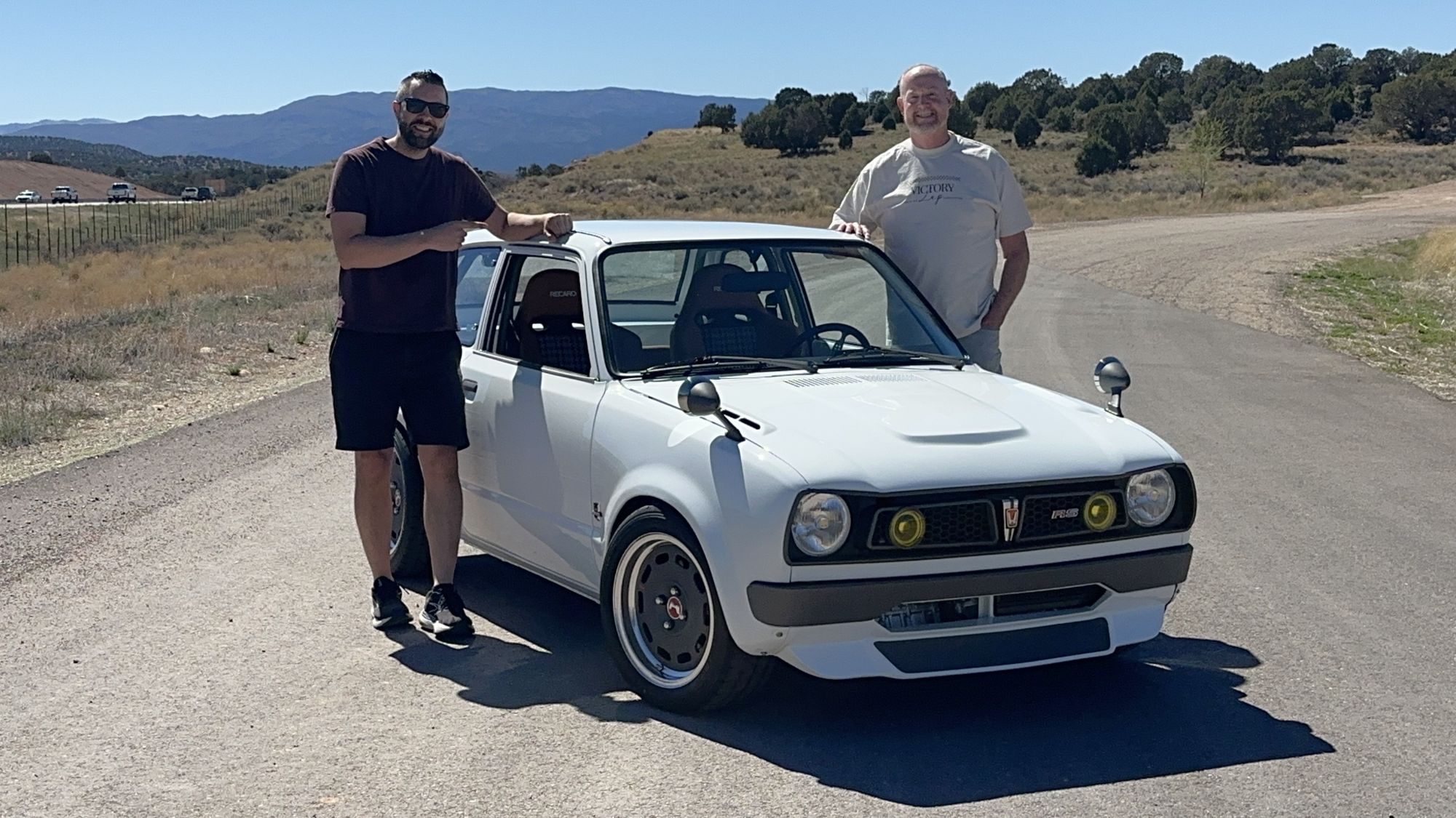 This 1974 Honda Civic Restomod Has a Type R Engine This 1974 Honda Civic Restomod Has a Type R Engine