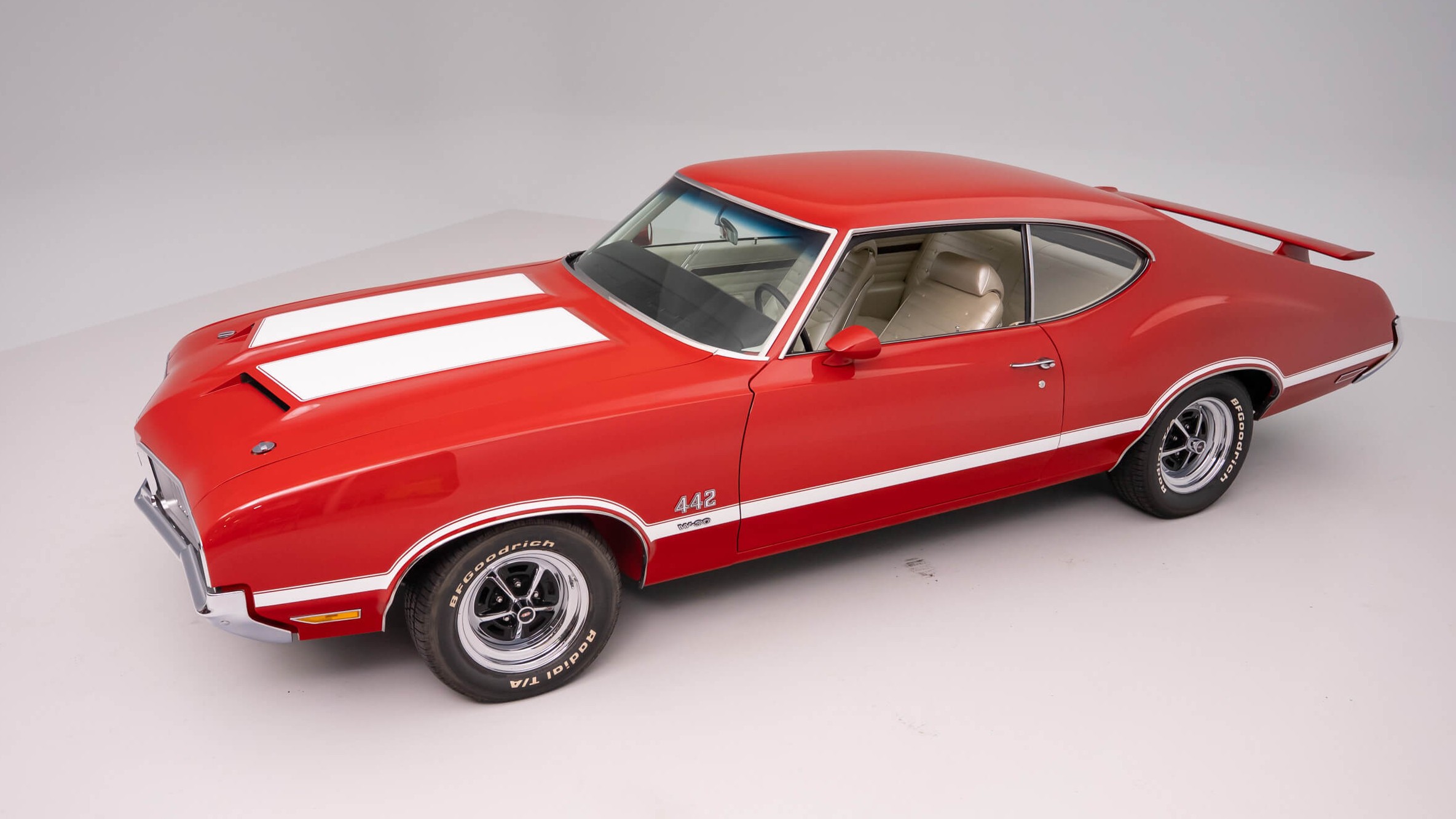 Red, White, and W30: A 1970 Oldsmobile Icon Returns in a Dream Giveaway Red, White, and W30: A 1970 Oldsmobile Icon Returns in a Dream Giveaway