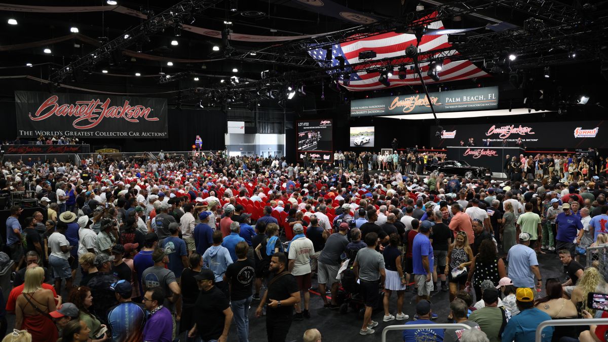 Barrett-Jackson 2025 Palm Beach Auction: Event and TV Schedule