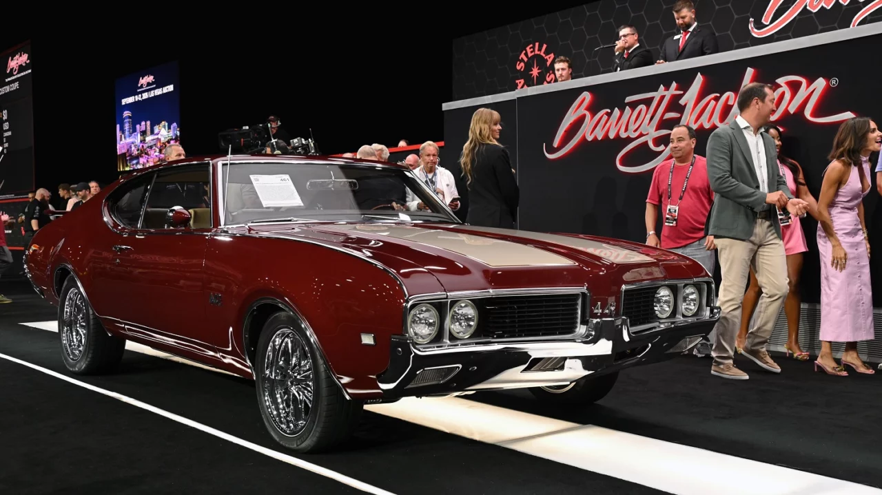 Top 10 Friday Sales at the Barrett-Jackson 2026 Palm Beach Auction