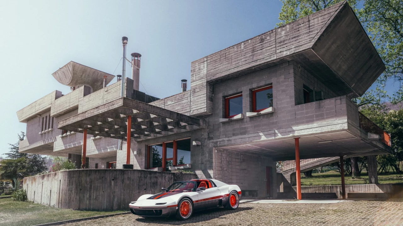 Bertone Runabout’s Brutal Minimalism